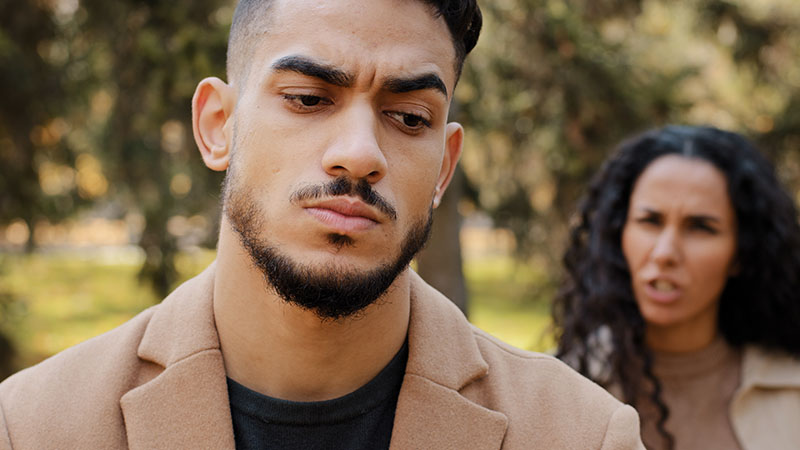 couple ayant besoin d'une thérapie par l'hypnose